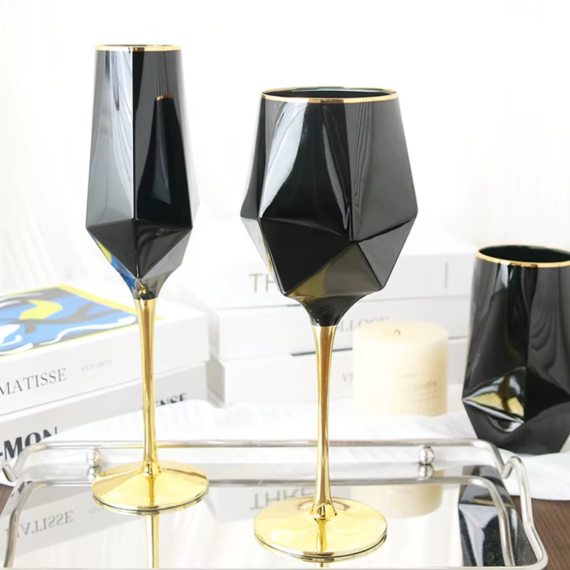 Pure Black Crystal Golden Edge - Wine In Beer Glass recension och pris